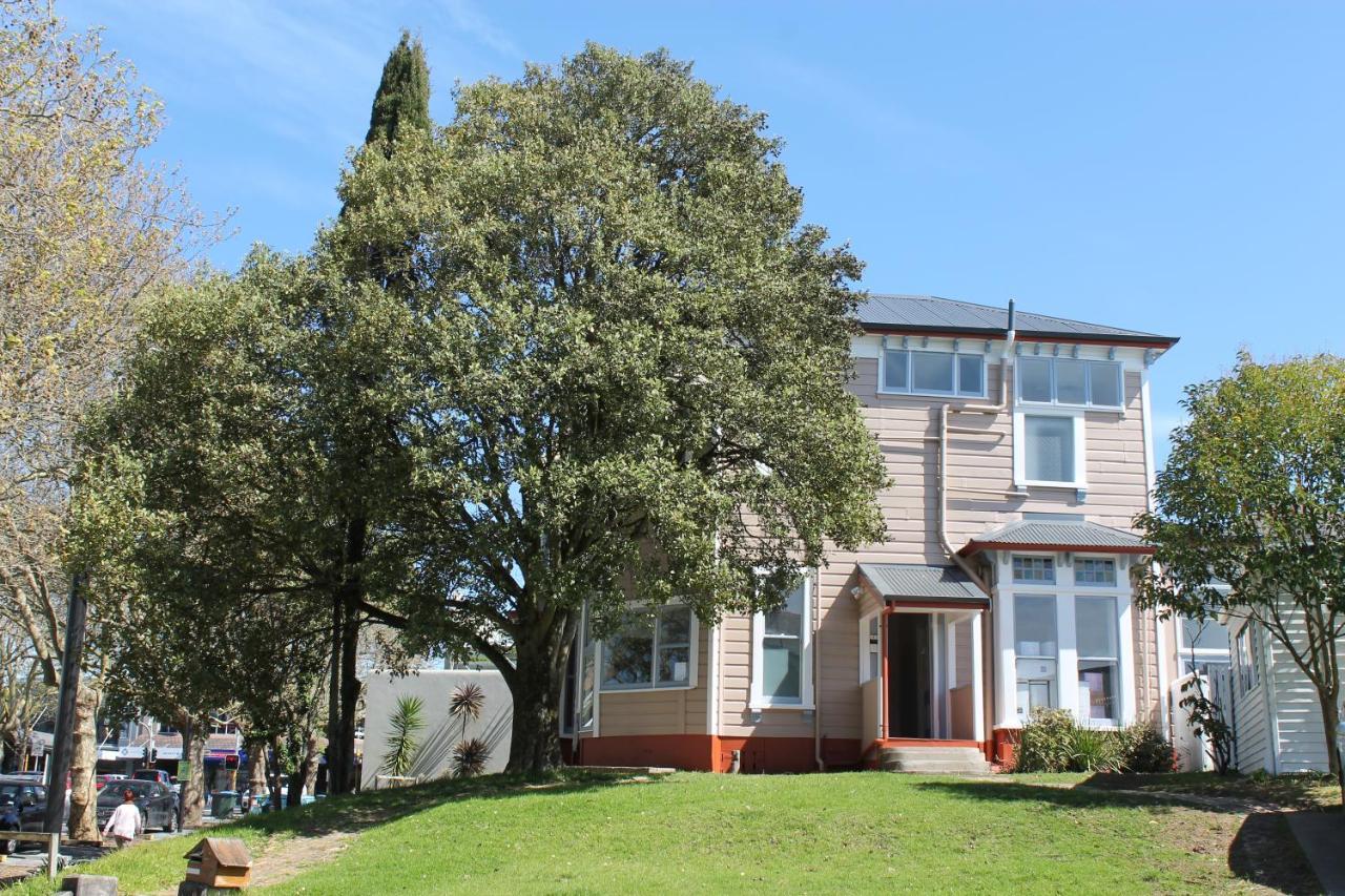 Haka Lodge Ponsonby โอ๊คแลนด์ ภายนอก รูปภาพ